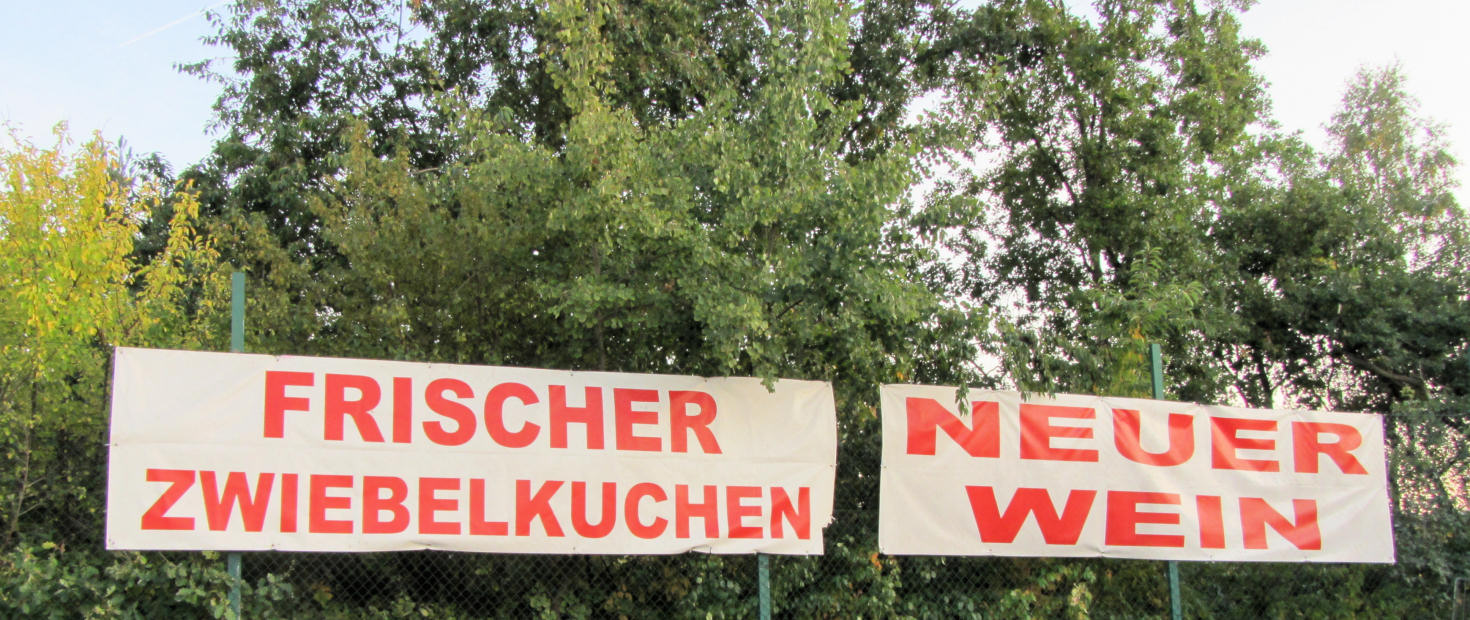 Zwiebelkuchen sign in Kaiserslautern near the Globus supermarket