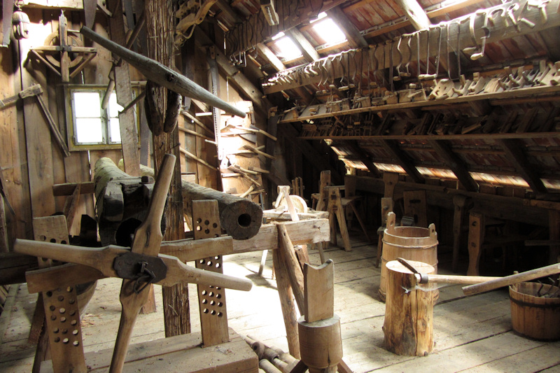 A woodworking workshop at Museumsdorf Bayerischer Wald