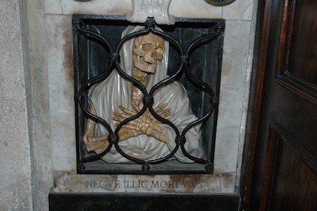 Funeral monument in Pisa